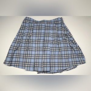 Ultra high-rise pleaded skirt